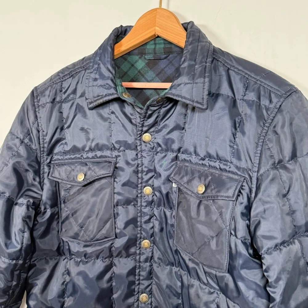 Levi's Dark Blue Quilted Shirt Jacket, Reversible to Plaid, Great Condition! - Picture 4 of 12
